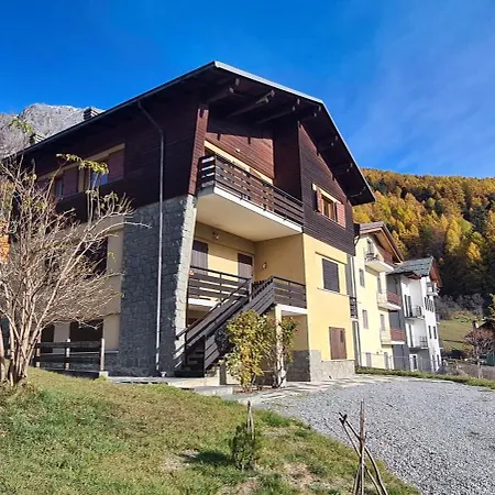 Mansarda Panoramica Sulla Stelvio Μπόρμιο