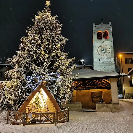 Διαμέρισμα Mansarda Panoramica Sulla Stelvio *